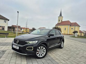 vw t-rock 2.0 tdi 150ks 4motion,ambient,virtual,recaro,kamera,webasto,sport volan,nap.veliki i mali