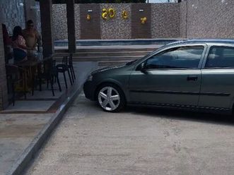 chevrolet astra 2.0/ cd/ sunny/ gls 2.0 8v 3p 1999