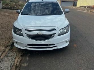 hatch lollapalooza 1.0 8v flex power mec. 4p