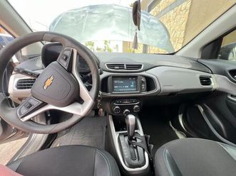 hatch lt 1.4 8v flex aut. 4p