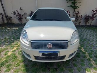 fiat linea essence 1.8 flex 16v 4p 2013