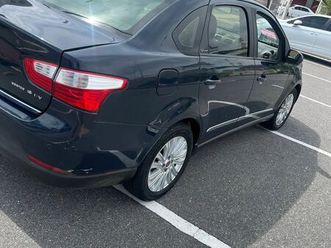 fiat grand siena essence 1.6 flex 16v 2015