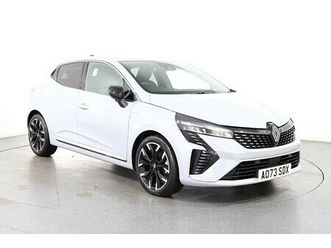 renault clio 1.6 e-tech techno hatchback 5dr petrol hybrid auto euro 6 (s/s) (145 ps)