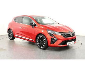 renault clio 1.6 e-tech techno hatchback 5dr petrol hybrid auto euro 6 (s/s) (145 ps)