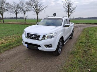 nissan navara np300 tekna double cab 4x4