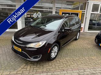 chrysler pacifica pacificacamera leer navigatie airco ecc lichtm.velgen parkeersensoren