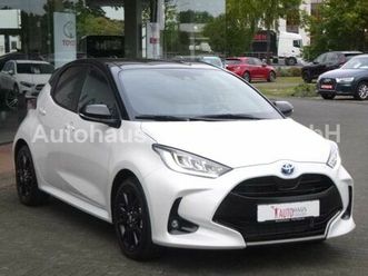 toyota yaris 1.5 hyb. style sport- led, shz, navi