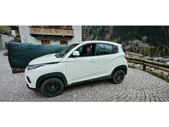 mahindra kuv 100 k 8