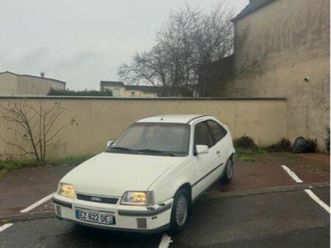 opel kadett gsi 1.8 française ??