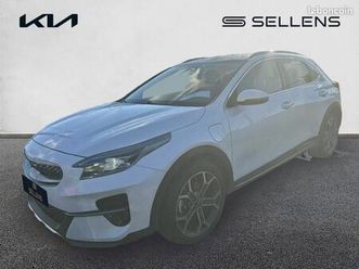 kia xceed 1.6 gdi 105ch + plug-in 60.5ch black & white edition dct6 my22