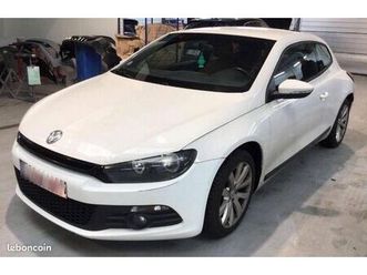 vw scirocco tsi 160ch 2010 endommagé