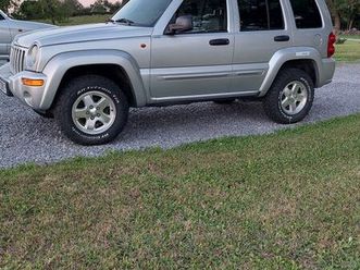 jeep cherokee kj 3.7 v6 essence