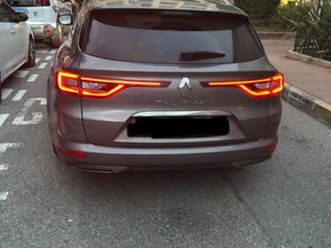 vends véhicule renault