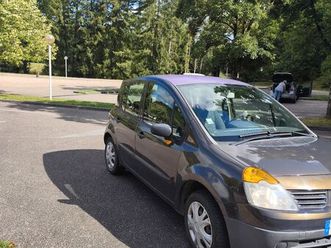 renault modus . 1.2 essence. 5 ch