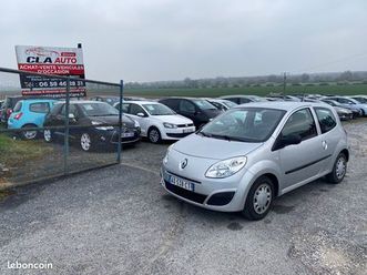 renault twingo 2 1.2i 75cv 146440km d’origine