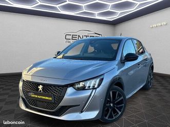 peugeot 208 gt 130 cv eat8 gt 2023 {vehicule neuf 0 km - 15.800e ht export uniquement}