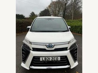 toyota voxy 1.8 hybrid | high spec | 7 seater | fully loaded | july 2021 | £19,500 ulez friendly | japanese import | excellent condition