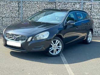 volvo v60 d2 115 drive momentum business bvm6 bluetooth