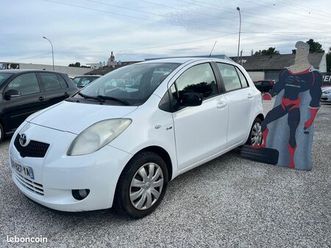 toyota yaris 90 d-4d les bleus 5p