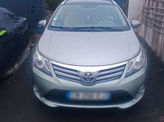 vend toyota avensis break de 2012