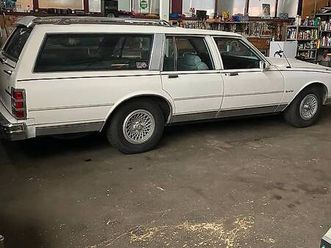 verkaufe schnäppchen, chevrolet caprice wagon, 8 plätzer, v8 canton argovie - tutti.ch