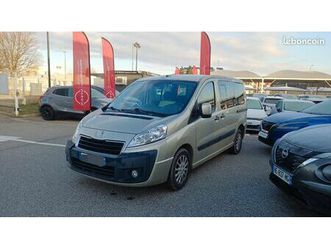 expert tepee 2l hdi 8 places