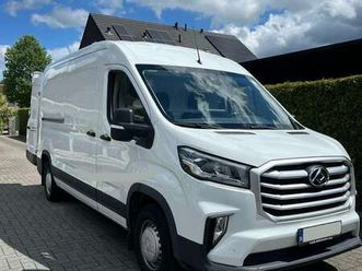 2.0 transporter rwd luxury