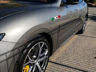 maserati levante sq4 430cv