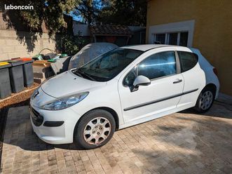 peugeot 207 commerciale