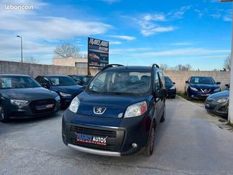 peugeot bipper 1.3 hdi 75 ch double porte latérale en très bon état révisée & garantie