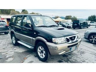 nissan terrano ii 2.7 tdi 5 porte sport safari