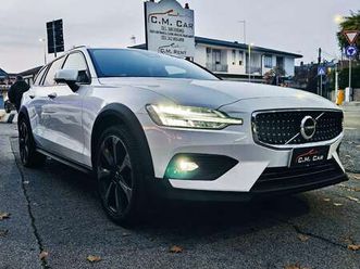 2.0 b4 plus awd auto