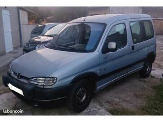 échange possible , avec mon yamaha r1 , contre coccinelle , mon partner 2l hdi , ushuaia