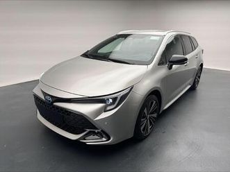 toyota corolla touring sports 2.0 hsd trend: réserver un essai sur route !