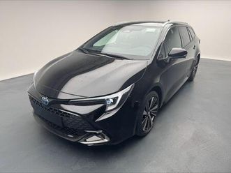 toyota corolla touring sports 2.0 hsd trend: réserver un essai sur route !