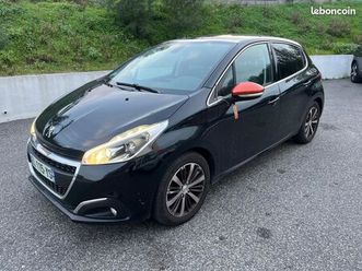 peugeot 208 1.2 puretech 110ch roland garros s&s 5p