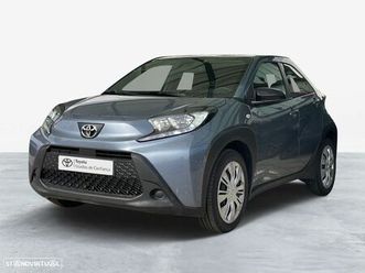 toyota aygo x 1.0 play