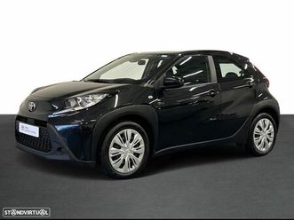 toyota aygo x 1.0 play