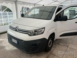 citroen berlingo bluehdi 100 stop&start m live