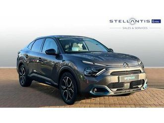 2023 citroen c4 x e shine plus