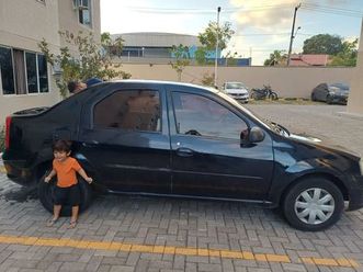 renault logan authentique hi-flex 1.0 16v 4p 2011