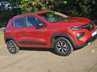 renault kwid outsider 1.0 flex 12v 5p mec. 2025