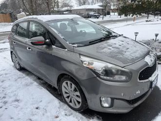 kia rondo with third row