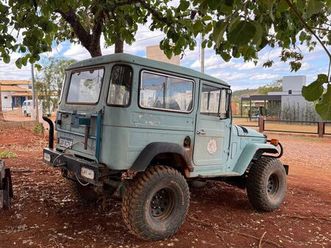 toyota band.jipe cap.de aço chas. curto diesel 1978