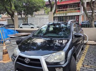 toyota etios cross 1.5 flex 16v 5p mec. 2014