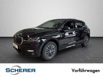 skoda fabia tour 1,0 tsi 95 ps 5-gang schaltgetriebe w