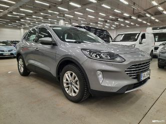 2,5 hybrid (hev) 190hv cvt awd titanium 5-ovinen