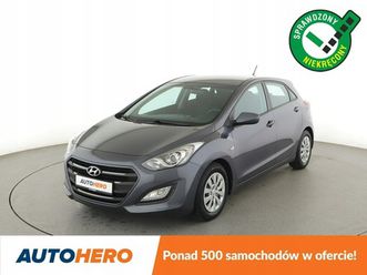 hyundai i30 niski przebieg grzane fotele pdc