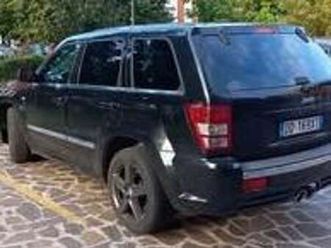 grand cherokee iii 20056.1 v8 hemi srt8 auto