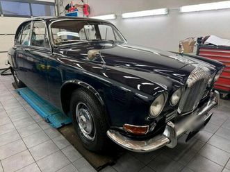 jaguar daimler sovereign